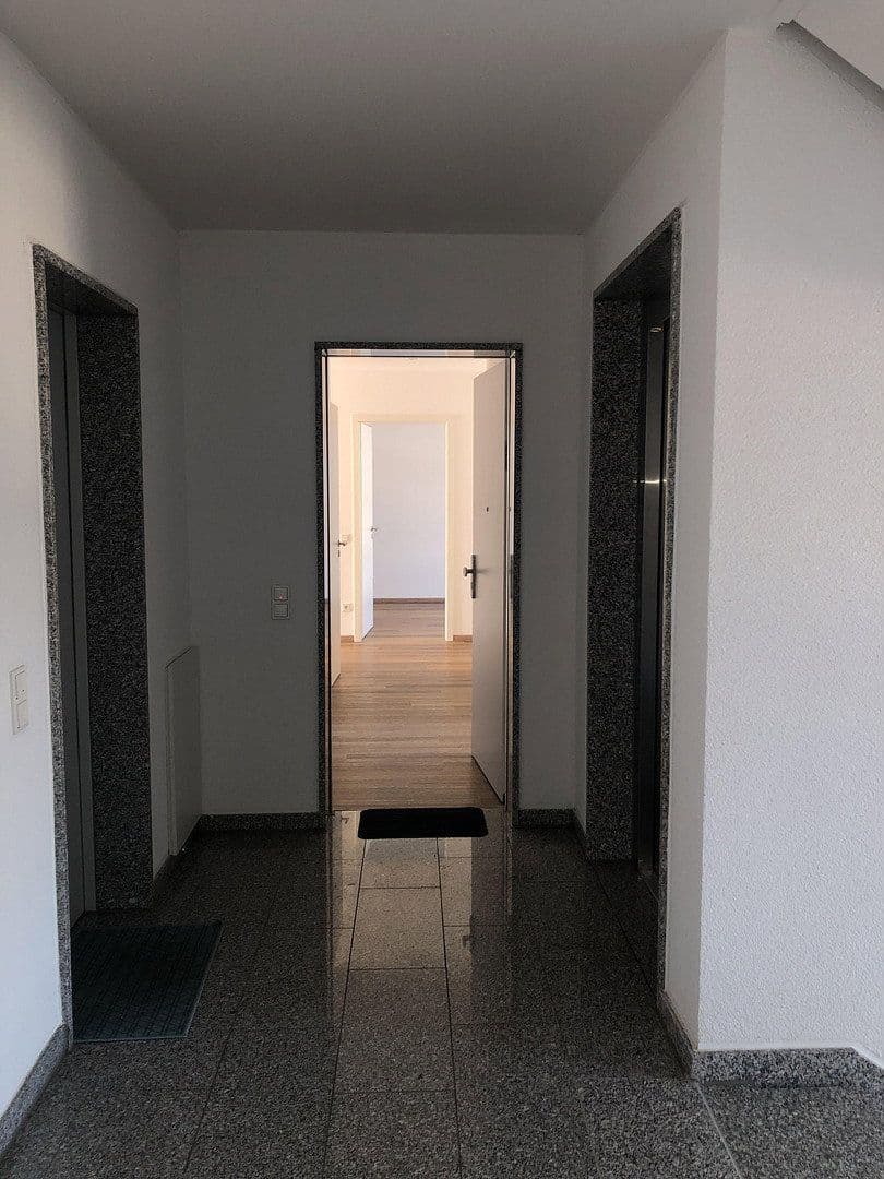 Pronájem bytu 3+1 87 m², Langenfeld (Rheinland), Severní Porýní-Vestfálsko Pronájem bytu 3+1 87 m², Langenfeld (Rheinland), Severní Porýní-Vestfálsko