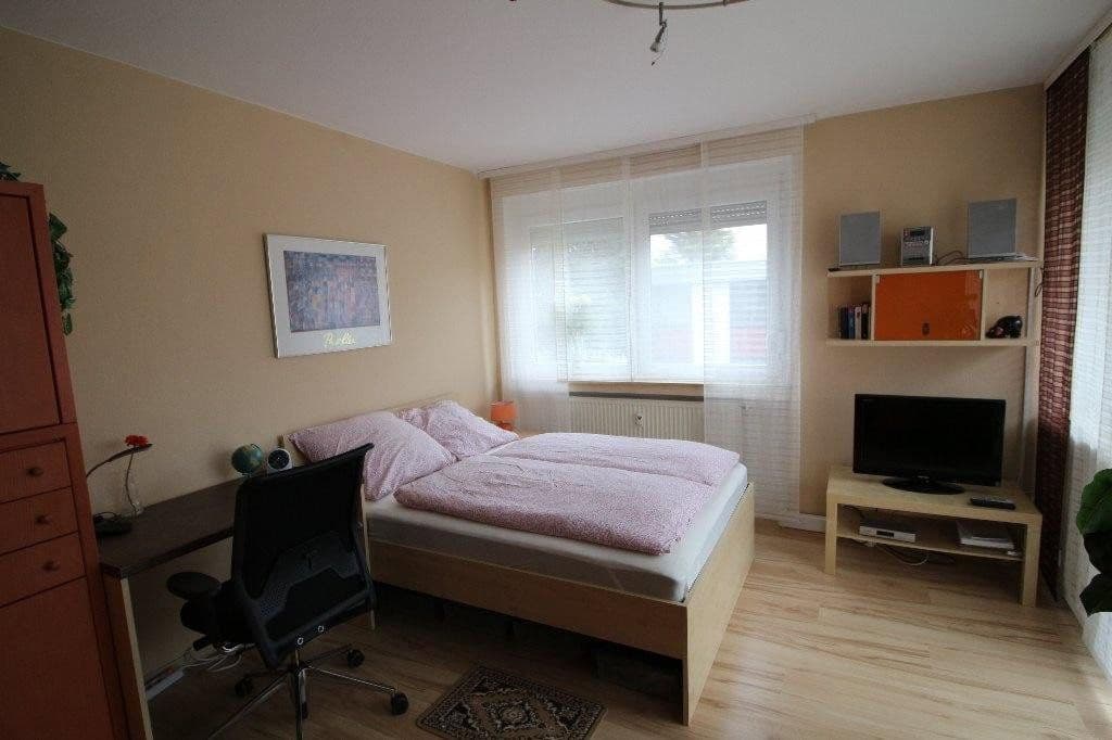 Pronájem bytu 1+1 38 m², Vacher Str. 108, Fürth, Bavorsko Pronájem bytu 1+1 38 m², Vacher Str. 108, Fürth, Bavorsko