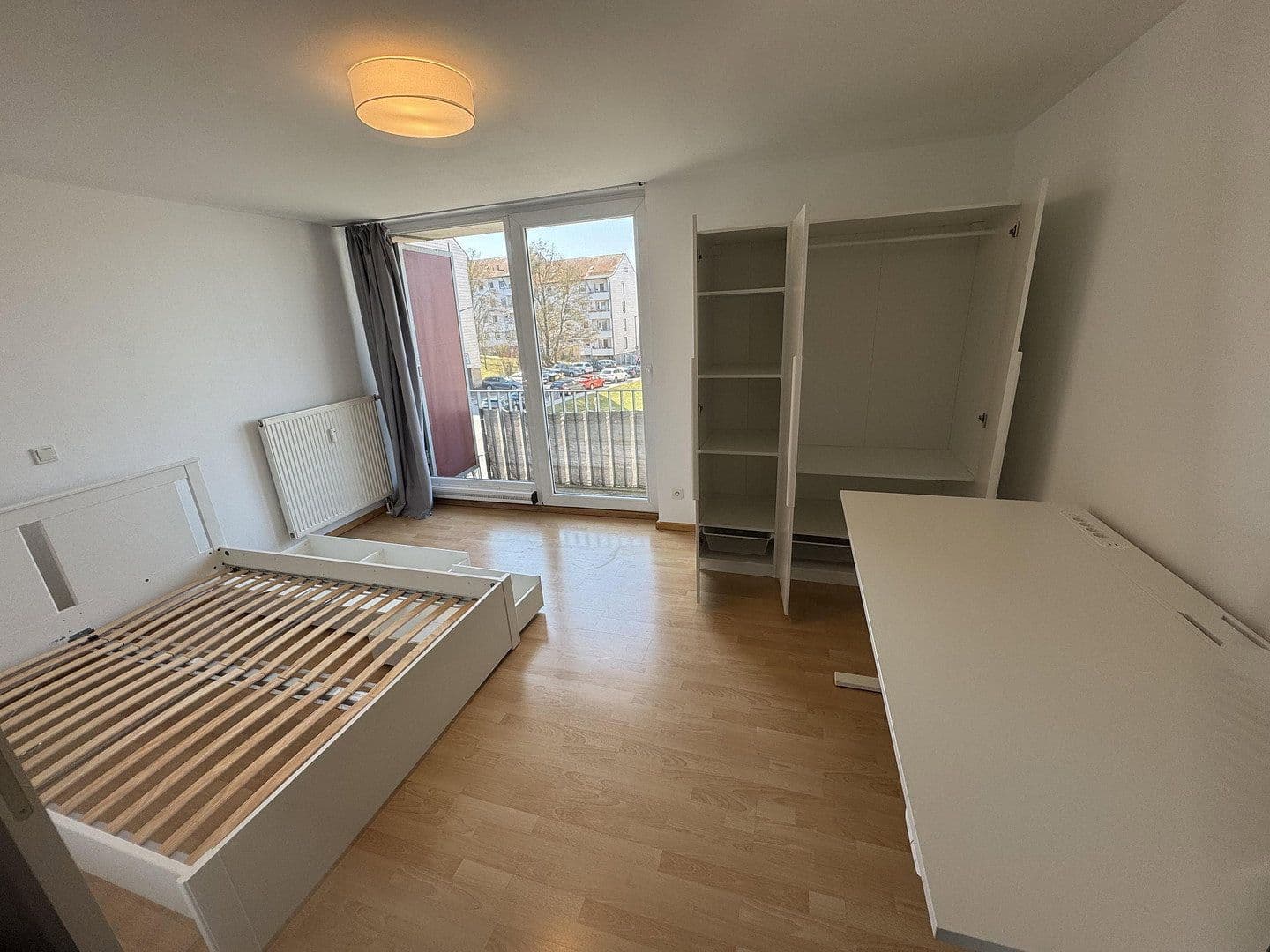 Pronájem bytu 1+1 17 m², Universitätsstraße 3, Regensburg, Bavorsko Pronájem bytu 1+1 17 m², Universitätsstraße 3, Regensburg, Bavorsko