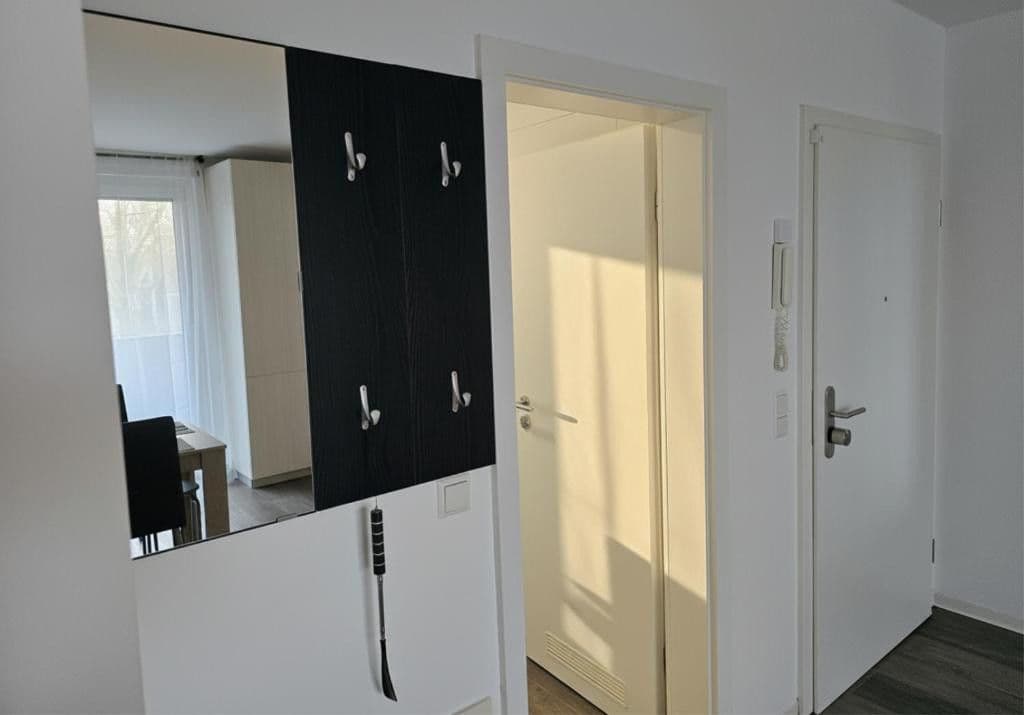 Pronájem bytu 2+1 48 m², Rheinstraße 115, Karlsruhe, Bádensko-Württembersko Pronájem bytu 2+1 48 m², Rheinstraße 115, Karlsruhe, Bádensko-Württembersko