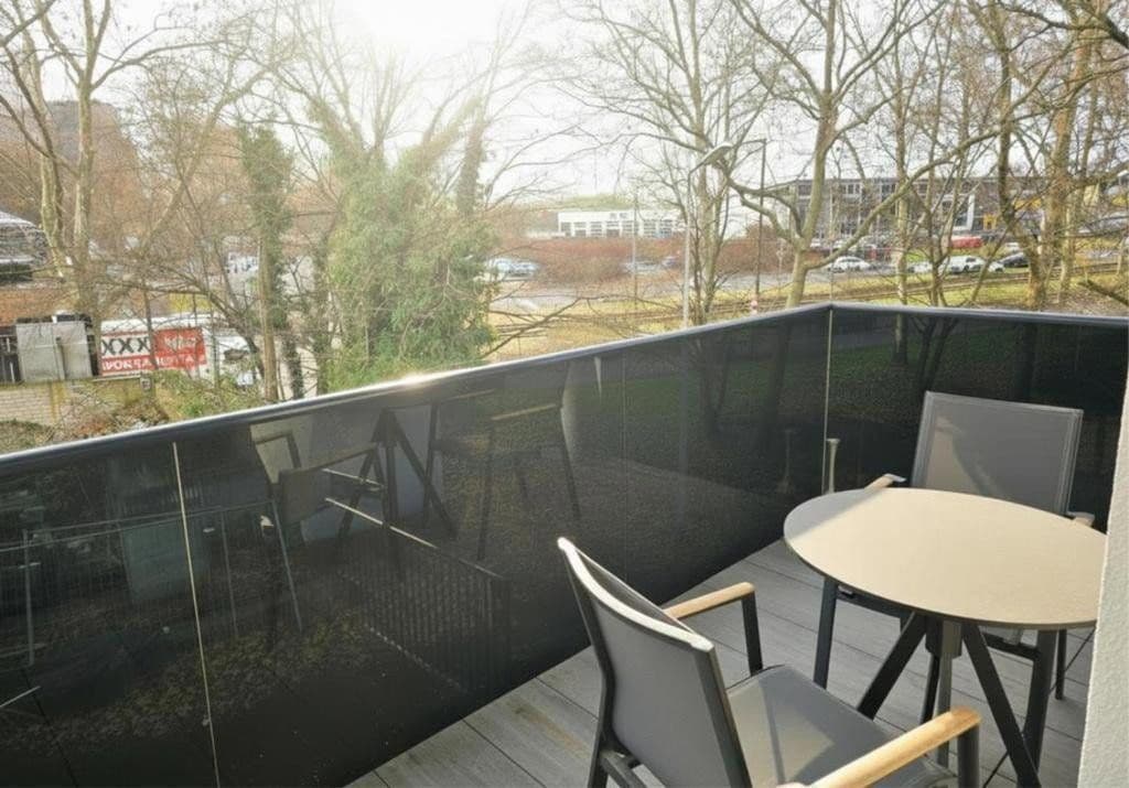 Pronájem bytu 2+1 48 m², Rheinstraße 115, Karlsruhe, Bádensko-Württembersko Pronájem bytu 2+1 48 m², Rheinstraße 115, Karlsruhe, Bádensko-Württembersko