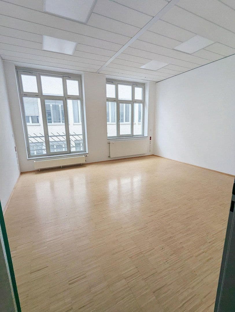 Pronájem kanceláře 107 m², Lameystr. 8A, Pforzheim, Bádensko-Württembersko Pronájem kanceláře 107 m², Lameystr. 8A, Pforzheim, Bádensko-Württembersko