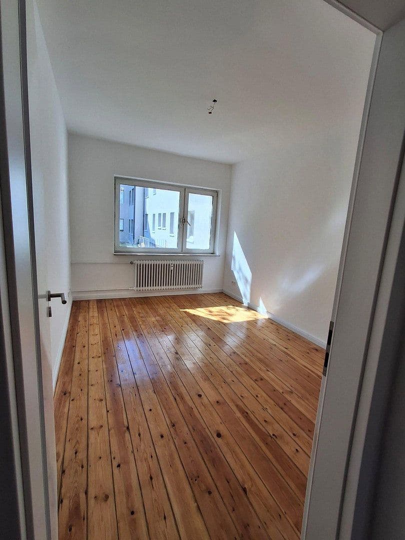 Pronájem bytu 2+1 44 m², Hamburg, Hamburg Pronájem bytu 2+1 44 m², Hamburg, Hamburg