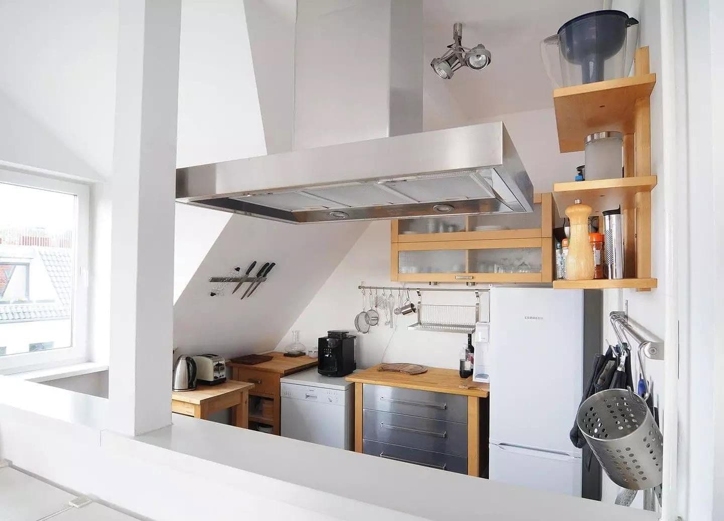 Pronájem bytu 2+1 54 m², Berlin, Berlín Pronájem bytu 2+1 54 m², Berlin, Berlín