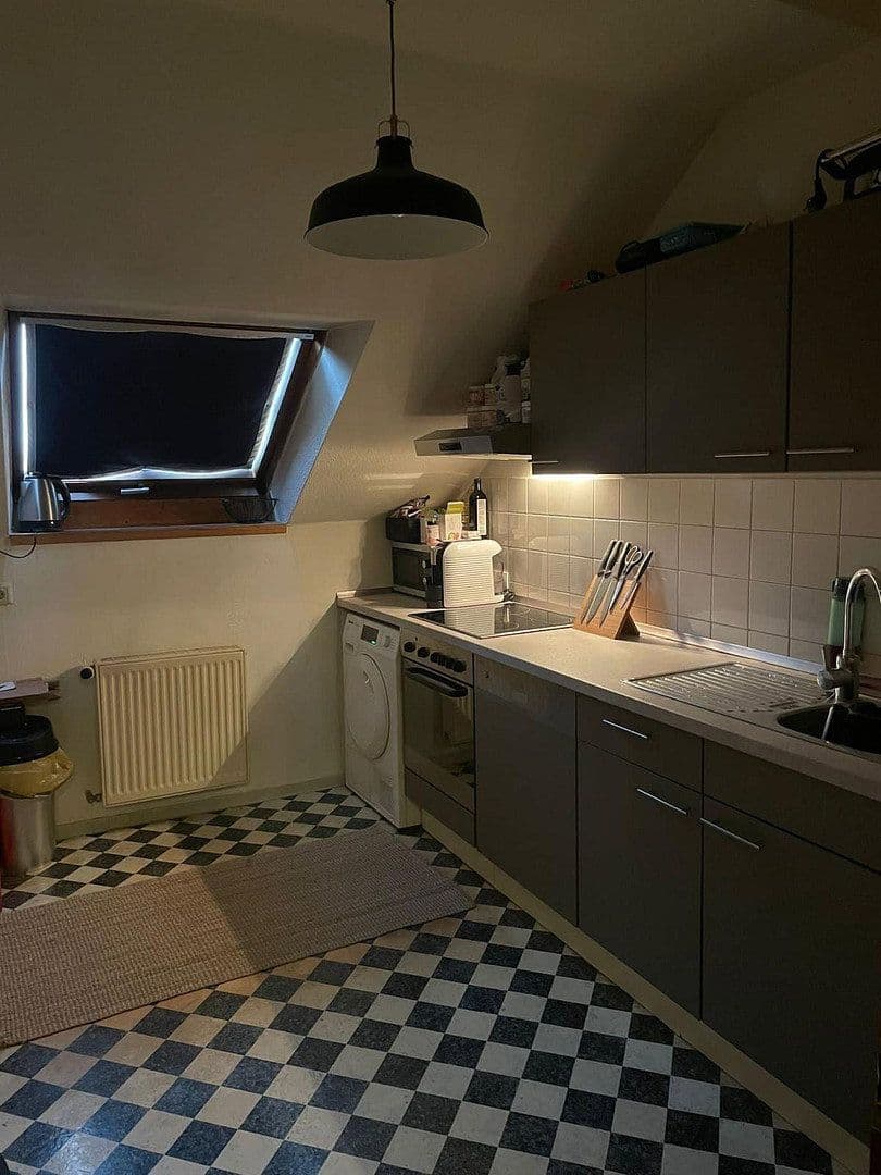 Pronájem bytu 2+1 64 m², Eisenberg (Pfalz), Porýní-Falc Pronájem bytu 2+1 64 m², Eisenberg (Pfalz), Porýní-Falc