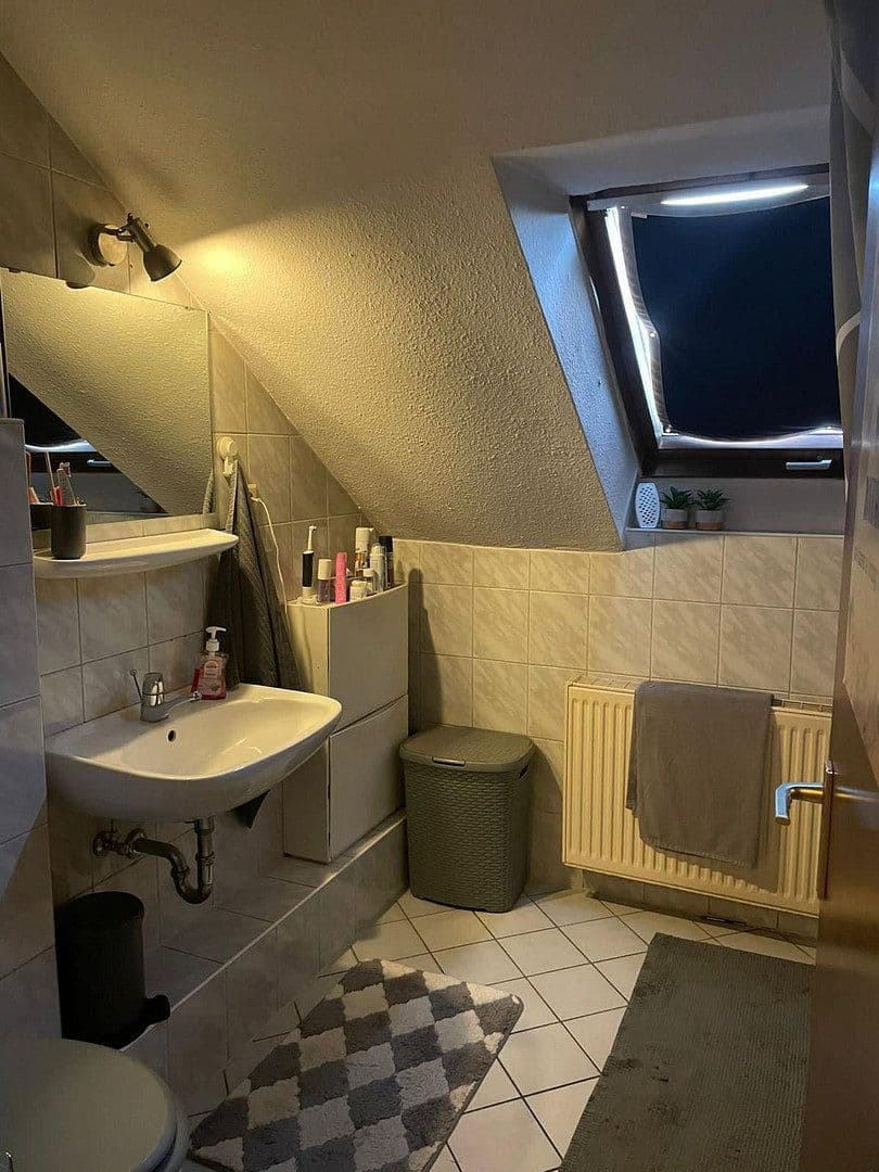 Pronájem bytu 2+1 64 m², Eisenberg (Pfalz), Porýní-Falc Pronájem bytu 2+1 64 m², Eisenberg (Pfalz), Porýní-Falc