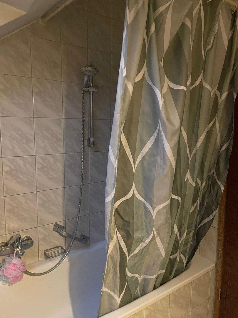 Pronájem bytu 2+1 64 m², Eisenberg (Pfalz), Porýní-Falc Pronájem bytu 2+1 64 m², Eisenberg (Pfalz), Porýní-Falc