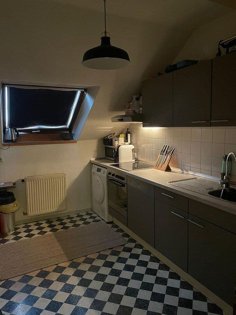 Pronájem bytu 2+1 64 m², Eisenberg (Pfalz), Porýní-Falc Pronájem bytu 2+1 64 m², Eisenberg (Pfalz), Porýní-Falc