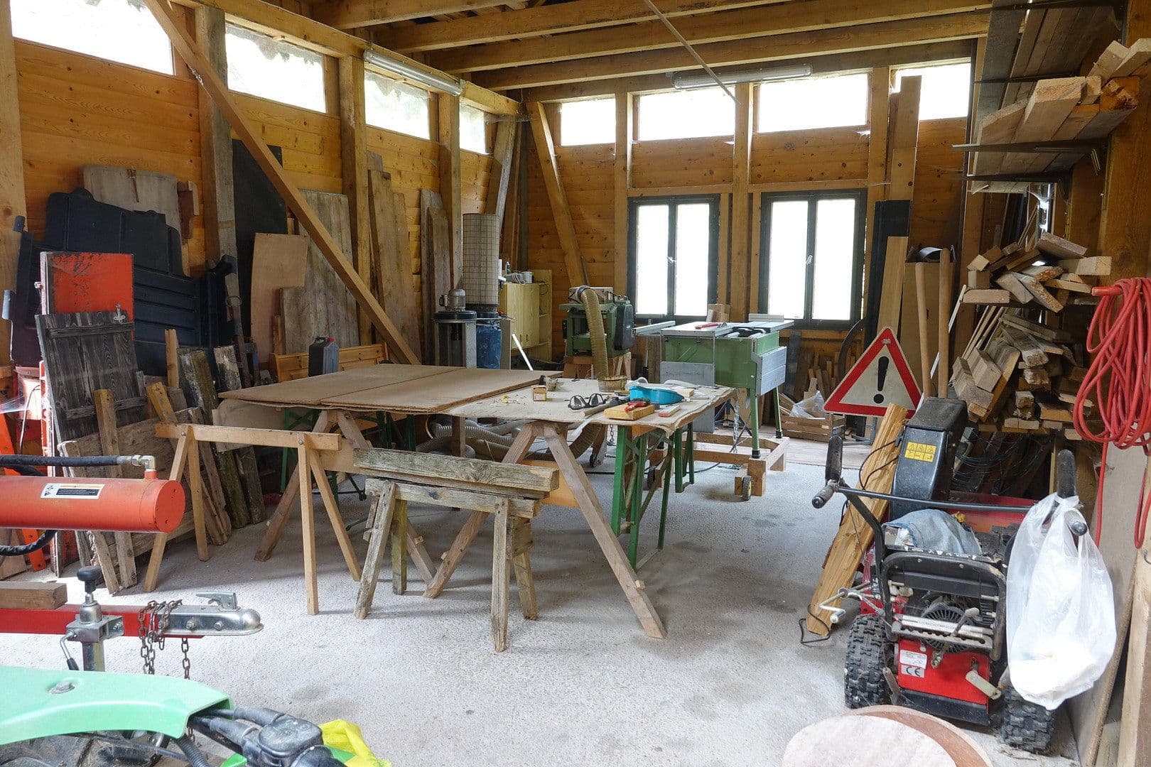 Prodej domu 200 m², pozemek 20.000 m², Alpirsbach, Bádensko-Württembersko Prodej domu 200 m², pozemek 20.000 m², Alpirsbach, Bádensko-Württembersko