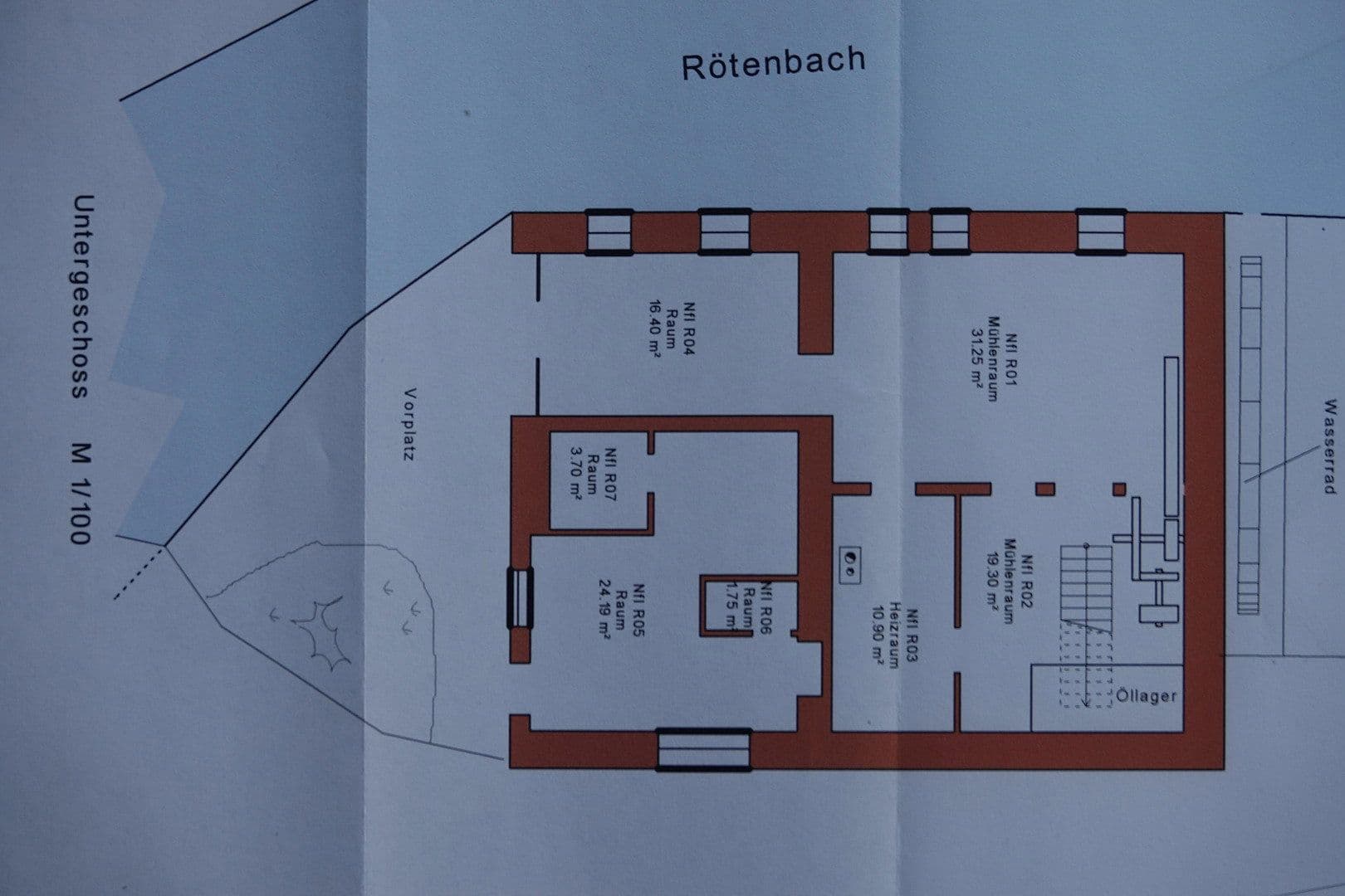Prodej domu 200 m², pozemek 20.000 m², Alpirsbach, Bádensko-Württembersko Prodej domu 200 m², pozemek 20.000 m², Alpirsbach, Bádensko-Württembersko