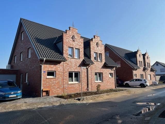 Pronájem domu 129 m², pozemek 250 m², Schlehenweg 1, Stadtlohn, Severní Porýní-Vestfálsko Pronájem domu 129 m², pozemek 250 m², Schlehenweg 1, Stadtlohn, Severní Porýní-Vestfálsko