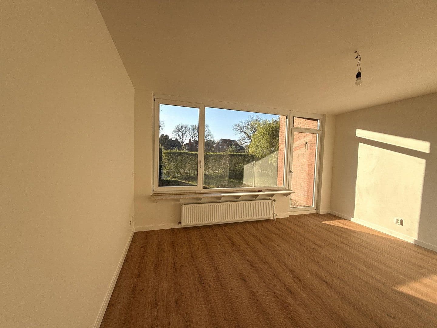 Pronájem bytu 2+kk 75 m², Hittfelder Straße 6a, Rosengarten, Dolní Sasko Pronájem bytu 2+kk 75 m², Hittfelder Straße 6a, Rosengarten, Dolní Sasko