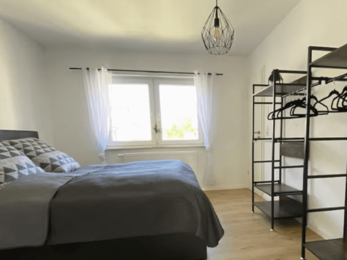 Pronájem bytu 2+1 51 m², Kirchpl. 1, Offenburg, Bádensko-Württembersko Pronájem bytu 2+1 51 m², Kirchpl. 1, Offenburg, Bádensko-Württembersko