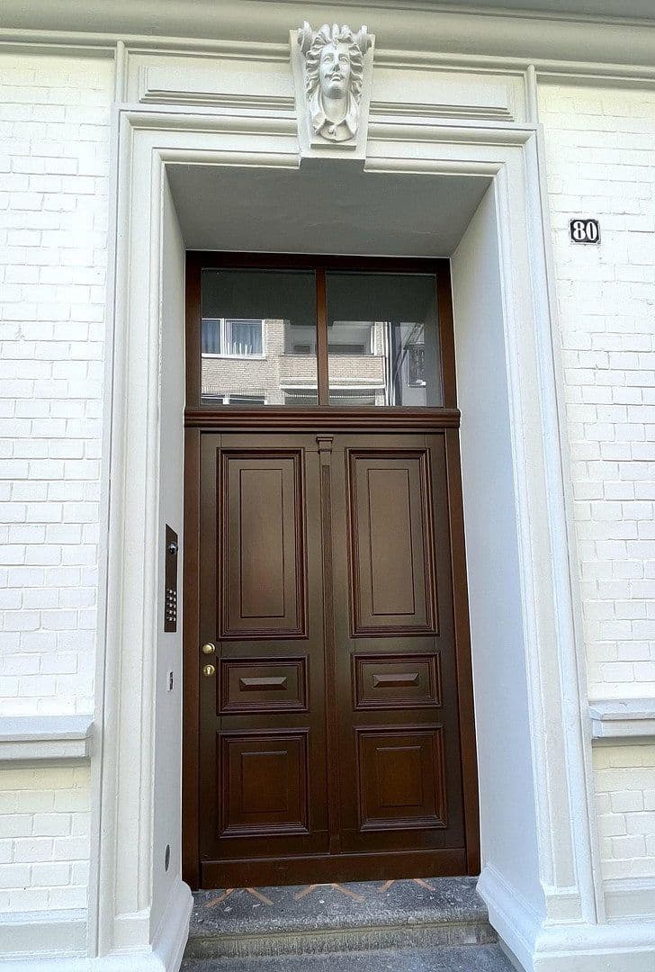 Prodej bytu 3+1 77 m², Düsseldorf, Severní Porýní-Vestfálsko Prodej bytu 3+1 77 m², Düsseldorf, Severní Porýní-Vestfálsko