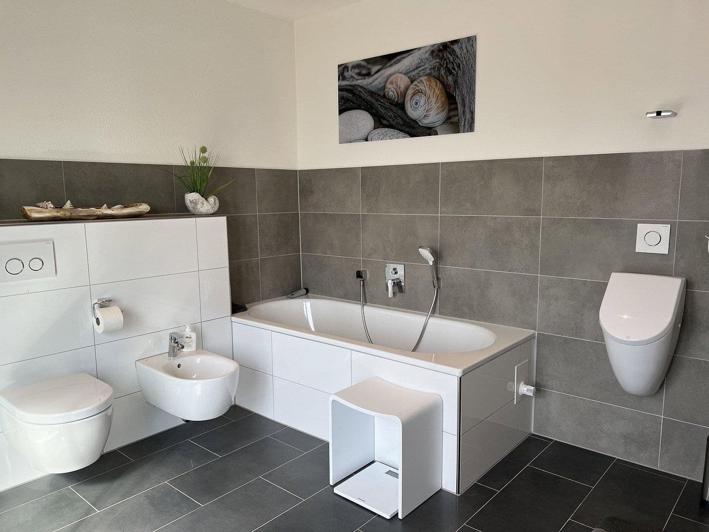 Prodej domu 259 m², pozemek 935 m², Hagen, Severní Porýní-Vestfálsko Prodej domu 259 m², pozemek 935 m², Hagen, Severní Porýní-Vestfálsko