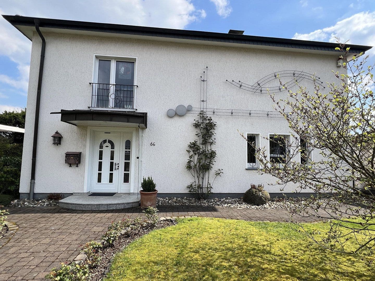 Prodej domu 259 m², pozemek 935 m², Hagen, Severní Porýní-Vestfálsko Prodej domu 259 m², pozemek 935 m², Hagen, Severní Porýní-Vestfálsko