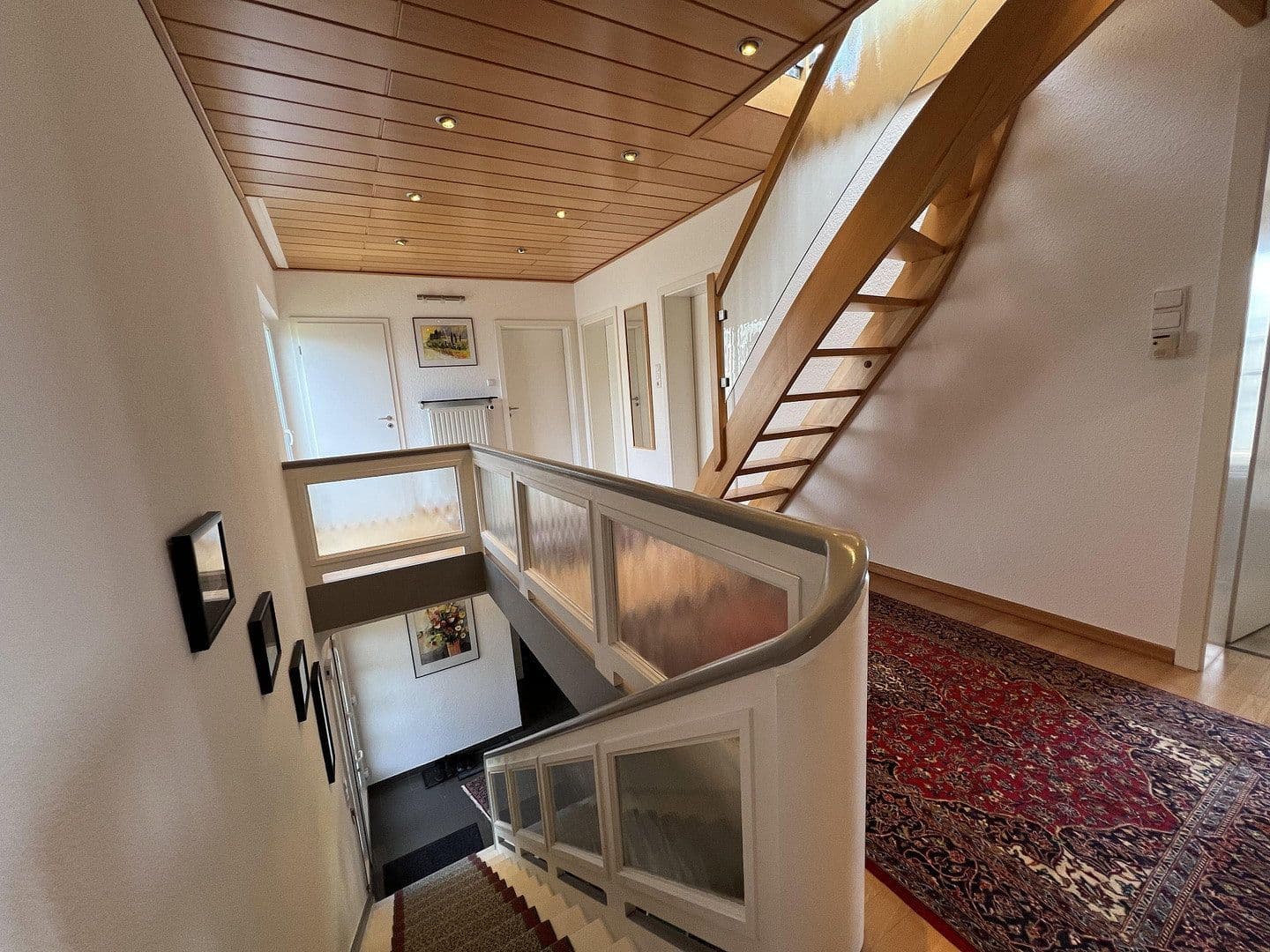 Prodej domu 259 m², pozemek 935 m², Hagen, Severní Porýní-Vestfálsko Prodej domu 259 m², pozemek 935 m², Hagen, Severní Porýní-Vestfálsko