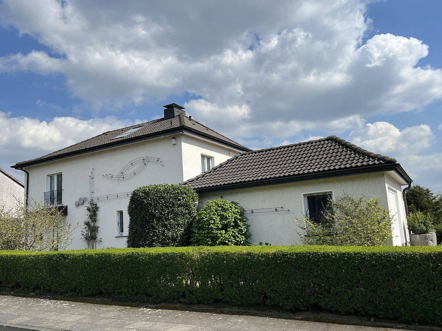 Prodej domu 259 m², pozemek 935 m², Hagen, Severní Porýní-Vestfálsko Prodej domu 259 m², pozemek 935 m², Hagen, Severní Porýní-Vestfálsko