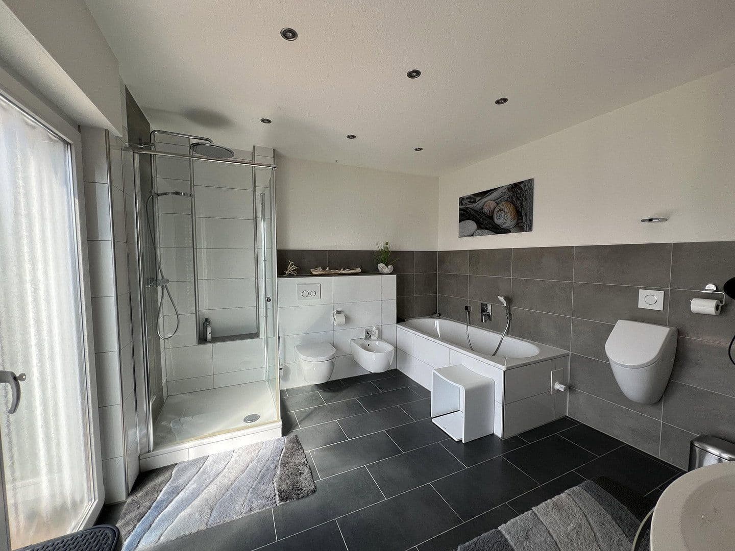 Prodej domu 259 m², pozemek 935 m², Hagen, Severní Porýní-Vestfálsko Prodej domu 259 m², pozemek 935 m², Hagen, Severní Porýní-Vestfálsko