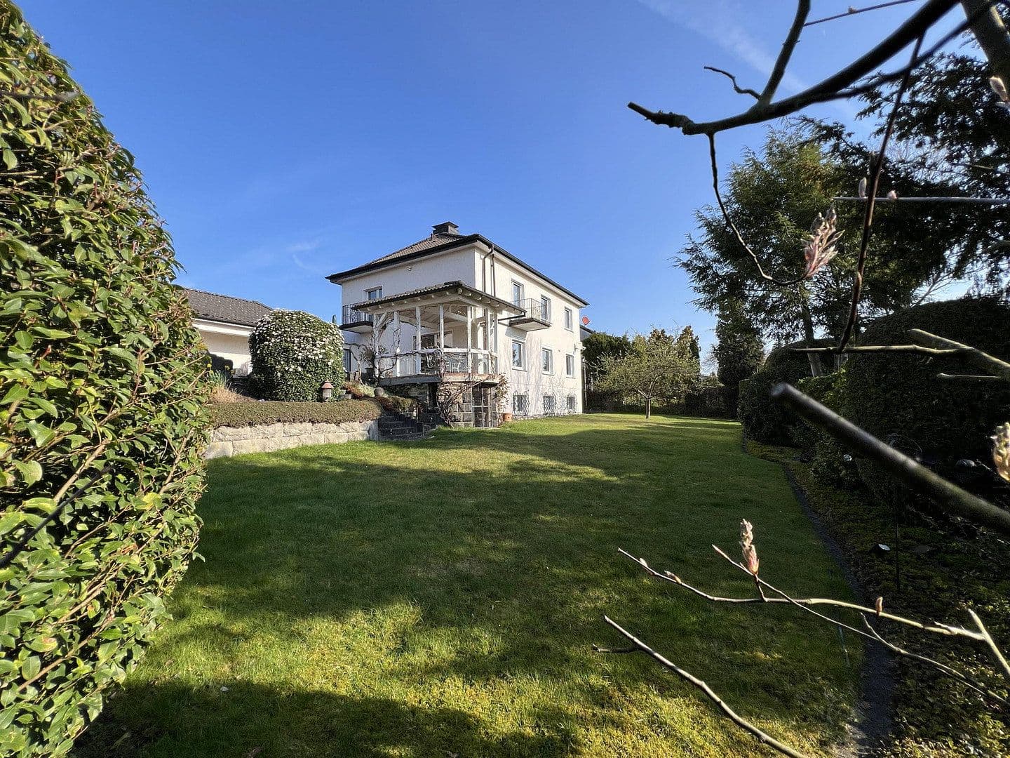 Prodej domu 259 m², pozemek 935 m², Hagen, Severní Porýní-Vestfálsko Prodej domu 259 m², pozemek 935 m², Hagen, Severní Porýní-Vestfálsko