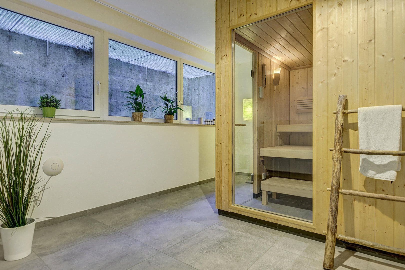 Prodej domu 343 m², pozemek 837 m², Wiesbaden, Hessen Prodej domu 343 m², pozemek 837 m², Wiesbaden, Hessen