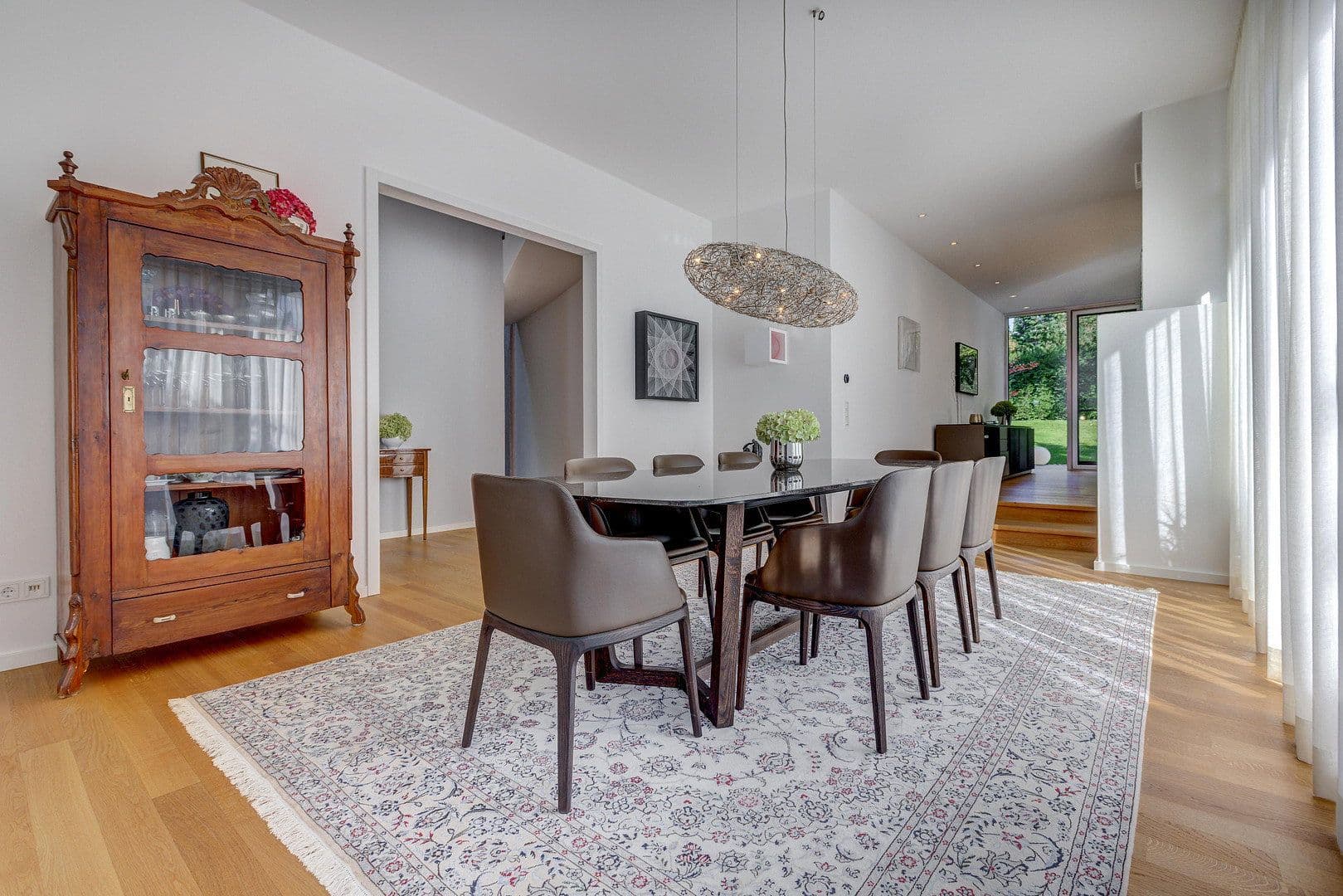 Prodej domu 343 m², pozemek 837 m², Wiesbaden, Hessen Prodej domu 343 m², pozemek 837 m², Wiesbaden, Hessen