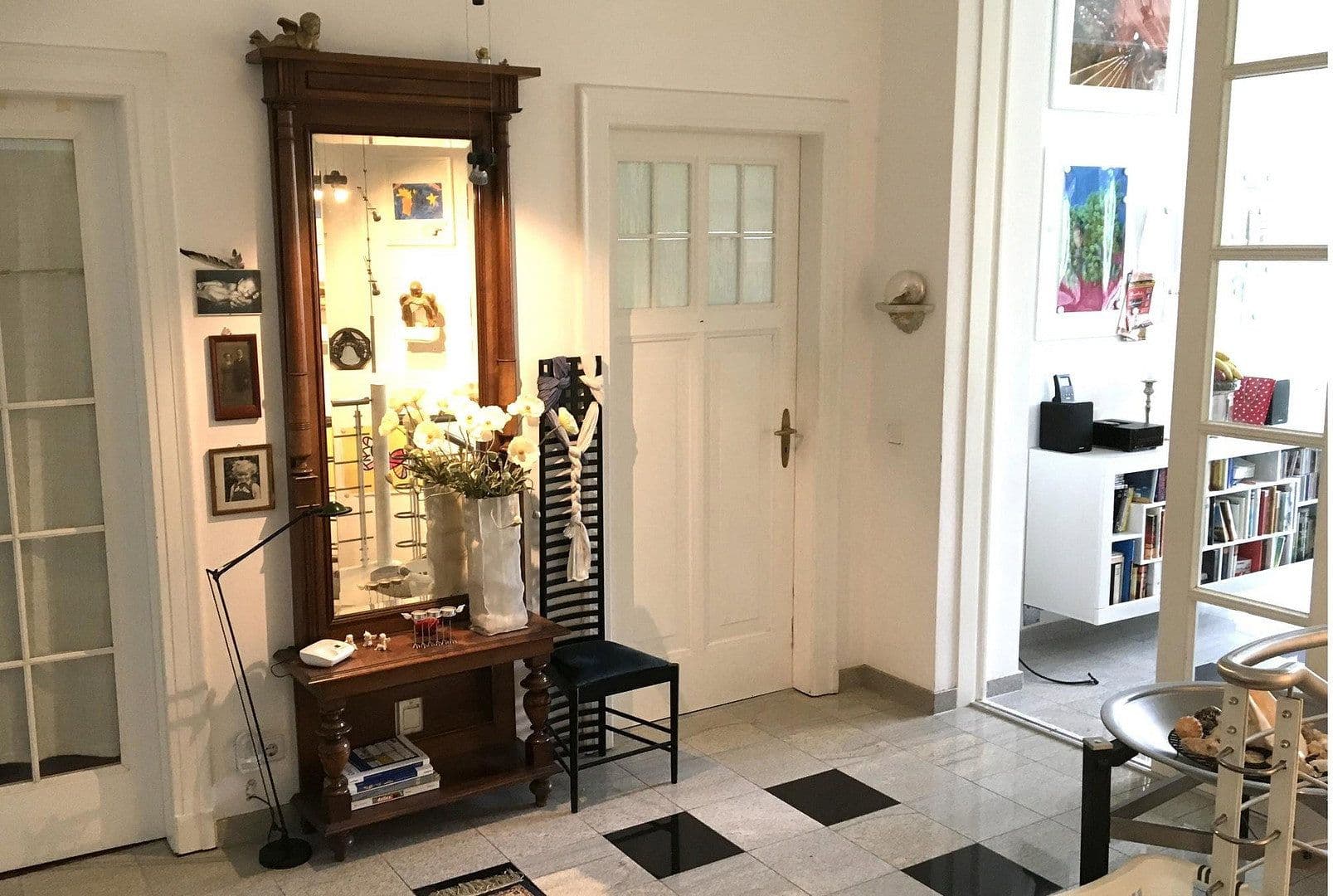 Prodej domu 553 m², pozemek 341 m², Schubertstrasse, 28, Bremen, Bremen Prodej domu 553 m², pozemek 341 m², Schubertstrasse, 28, Bremen, Bremen