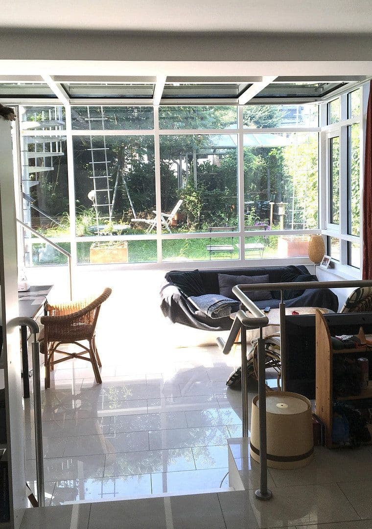 Prodej domu 553 m², pozemek 341 m², Schubertstrasse, 28, Bremen, Bremen Prodej domu 553 m², pozemek 341 m², Schubertstrasse, 28, Bremen, Bremen
