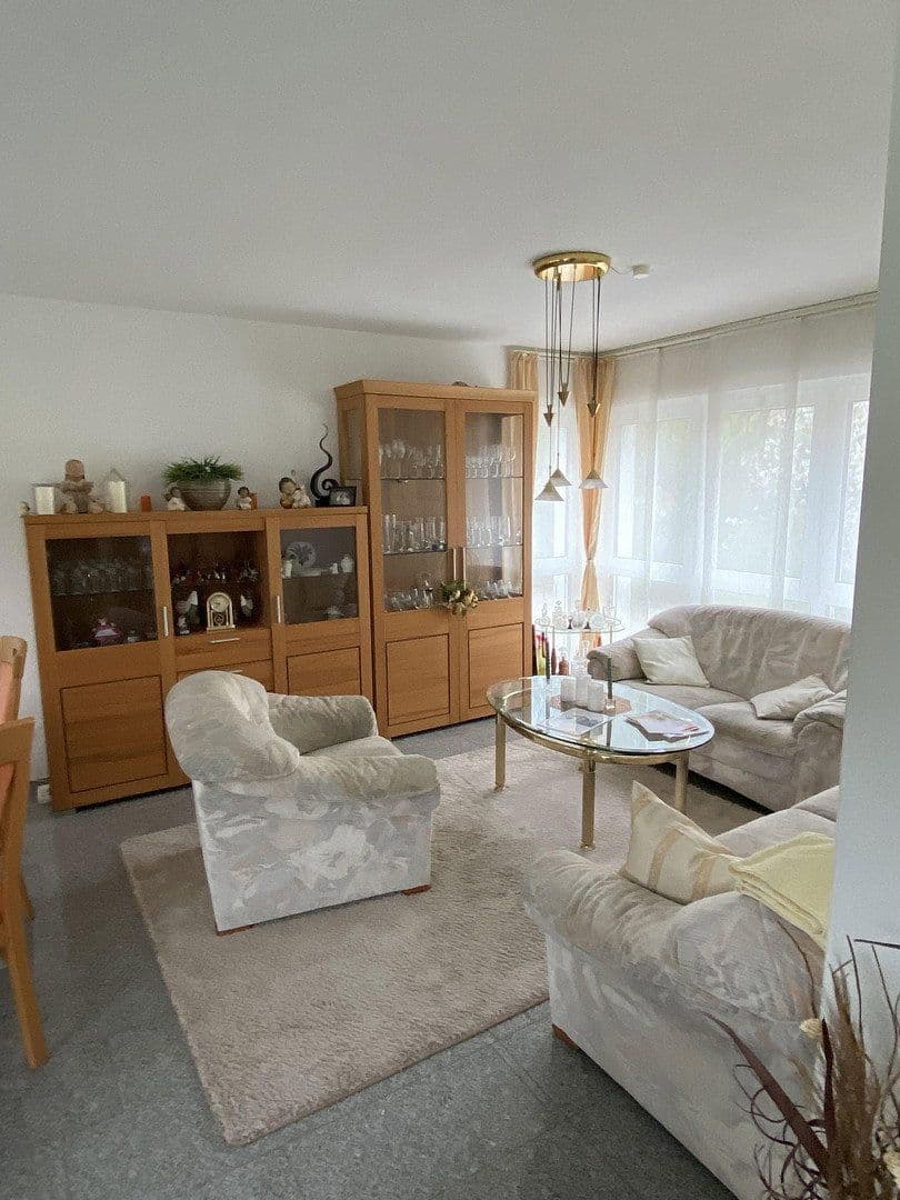 Prodej bytu 4+1 96 m², Rheinstrasse 89, Bremerhaven, Bremen Prodej bytu 4+1 96 m², Rheinstrasse 89, Bremerhaven, Bremen