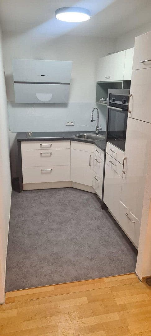 Pronájem bytu 1+1 50 m², Nuthestrasse, Teltow, Braniborsko Pronájem bytu 1+1 50 m², Nuthestrasse, Teltow, Braniborsko