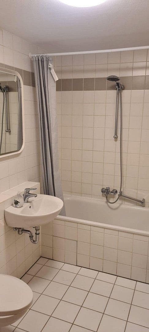 Pronájem bytu 1+1 50 m², Nuthestrasse, Teltow, Braniborsko Pronájem bytu 1+1 50 m², Nuthestrasse, Teltow, Braniborsko