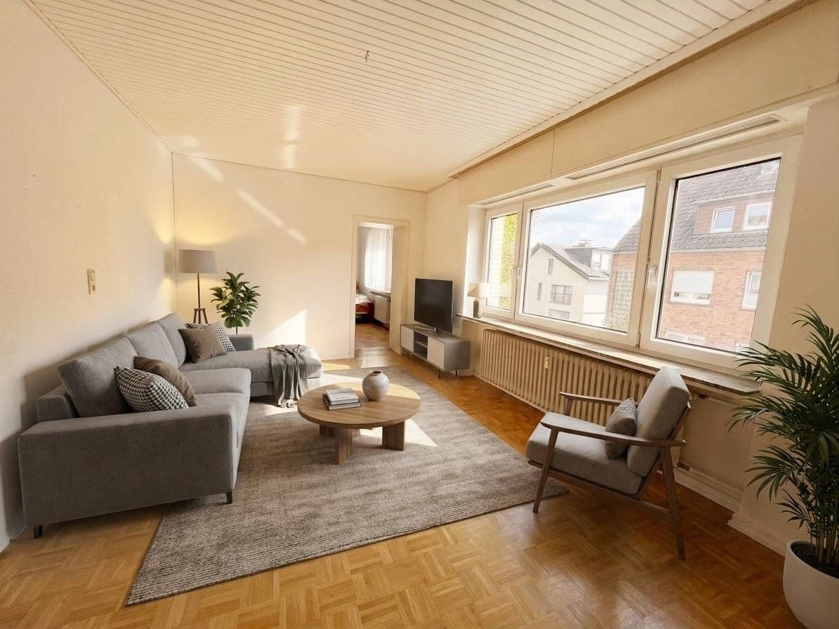 Pronájem bytu 2+1 63 m², Josefstr. 7, Siegburg, Severní Porýní-Vestfálsko Pronájem bytu 2+1 63 m², Josefstr. 7, Siegburg, Severní Porýní-Vestfálsko