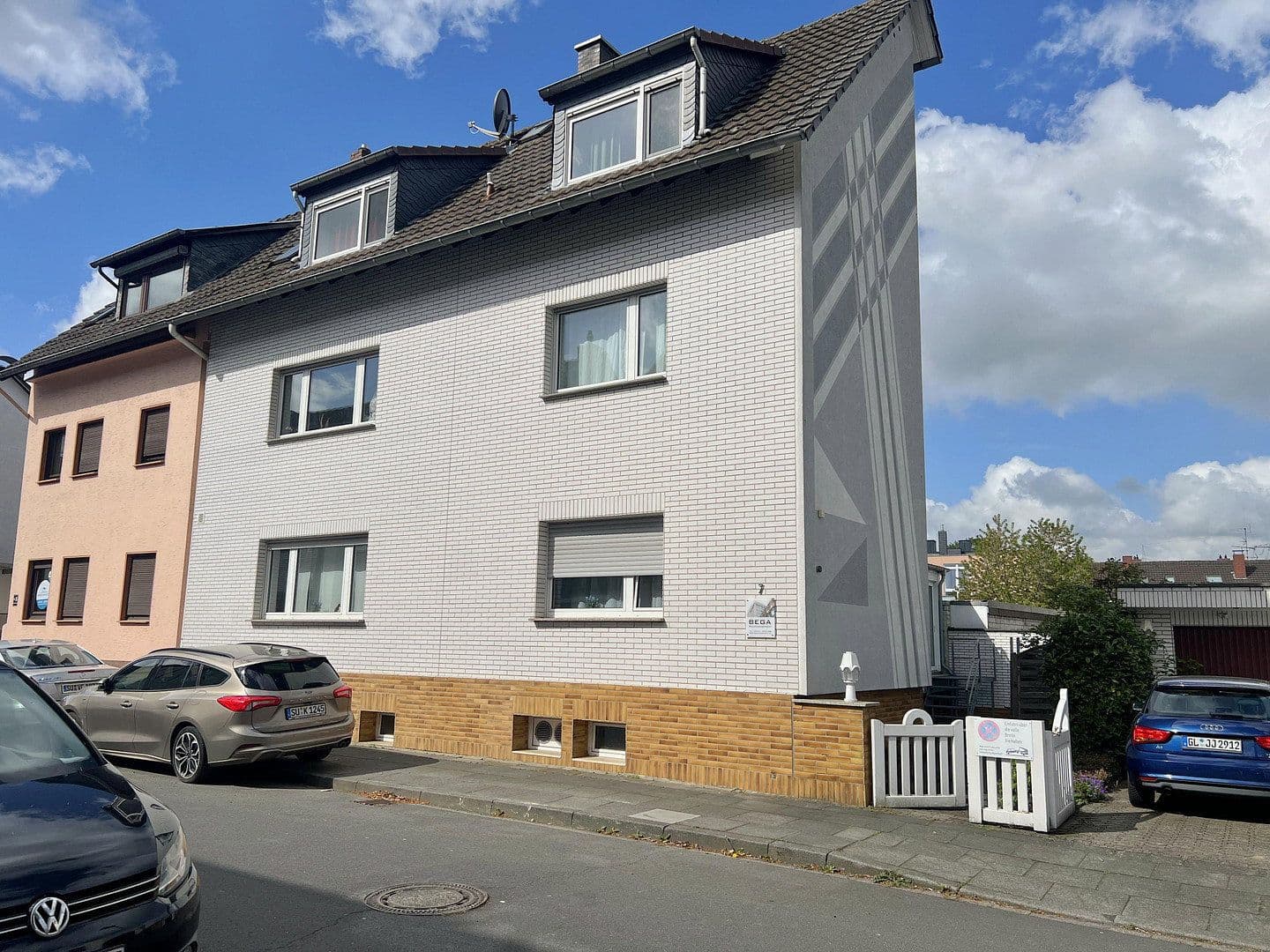 Pronájem bytu 2+1 63 m², Josefstr. 7, Siegburg, Severní Porýní-Vestfálsko Pronájem bytu 2+1 63 m², Josefstr. 7, Siegburg, Severní Porýní-Vestfálsko