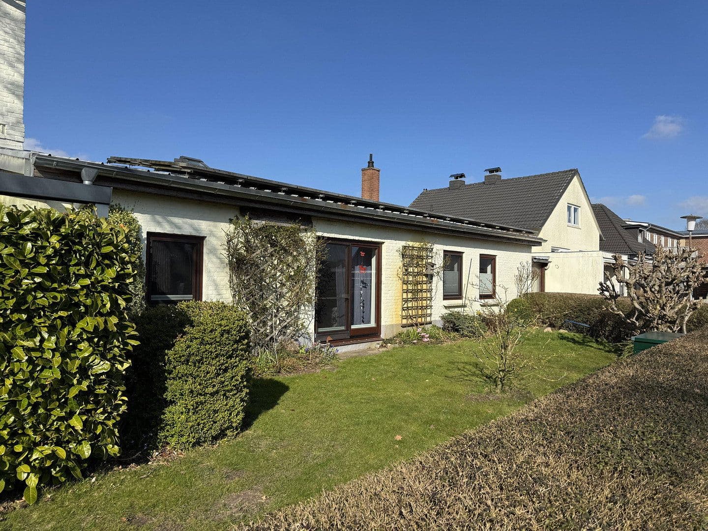 Prodej domu 338 m², pozemek 979 m², Niesgrau, Šlesvicko-Holštýnsko Prodej domu 338 m², pozemek 979 m², Niesgrau, Šlesvicko-Holštýnsko