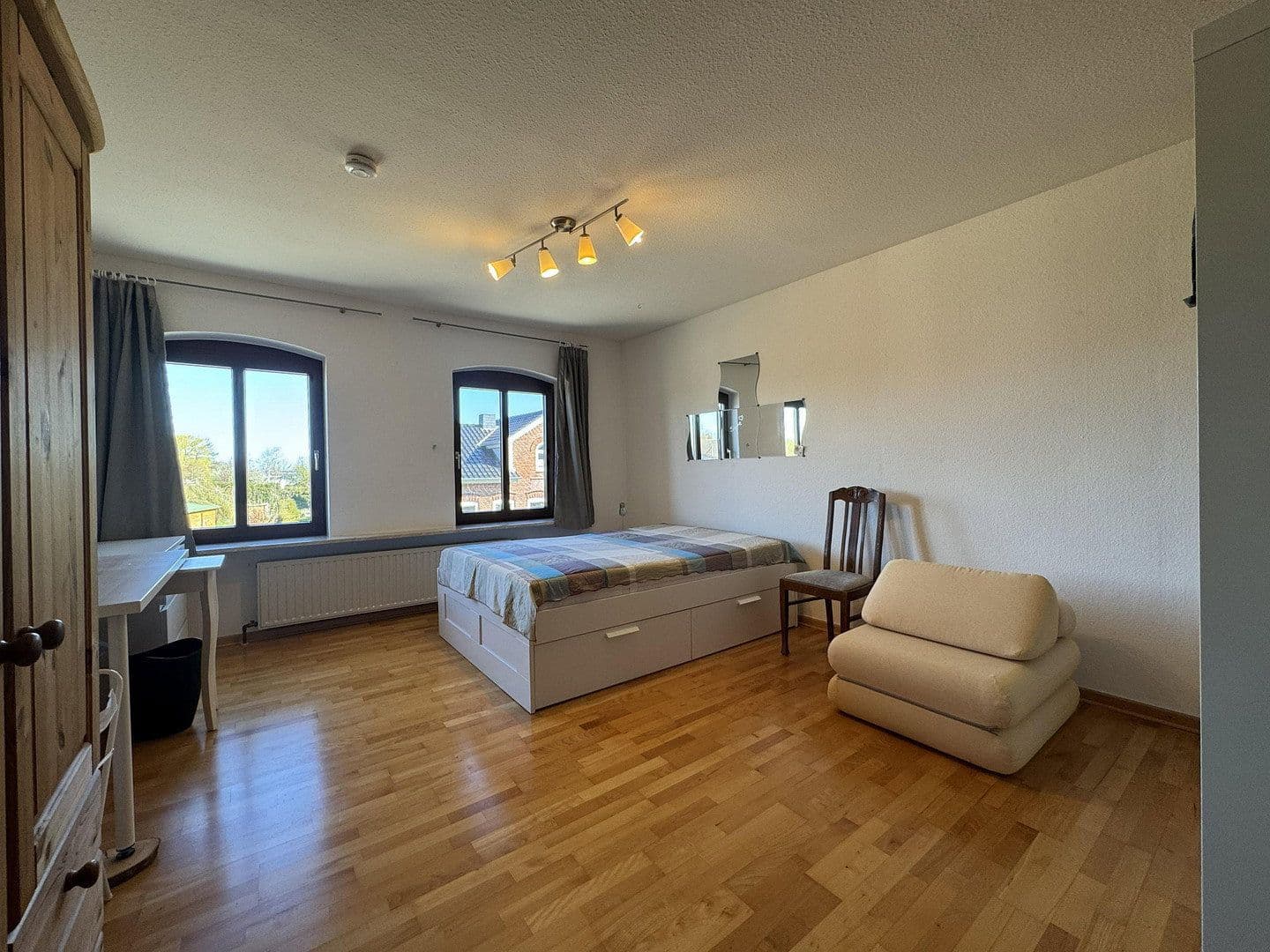 Prodej domu 338 m², pozemek 979 m², Niesgrau, Šlesvicko-Holštýnsko Prodej domu 338 m², pozemek 979 m², Niesgrau, Šlesvicko-Holštýnsko