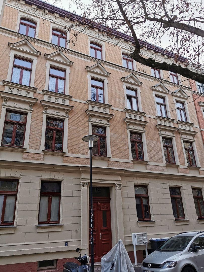 Prodej bytu 2+1 64 m², Halle (Saale), Sasko-Anhaltsko Prodej bytu 2+1 64 m², Halle (Saale), Sasko-Anhaltsko