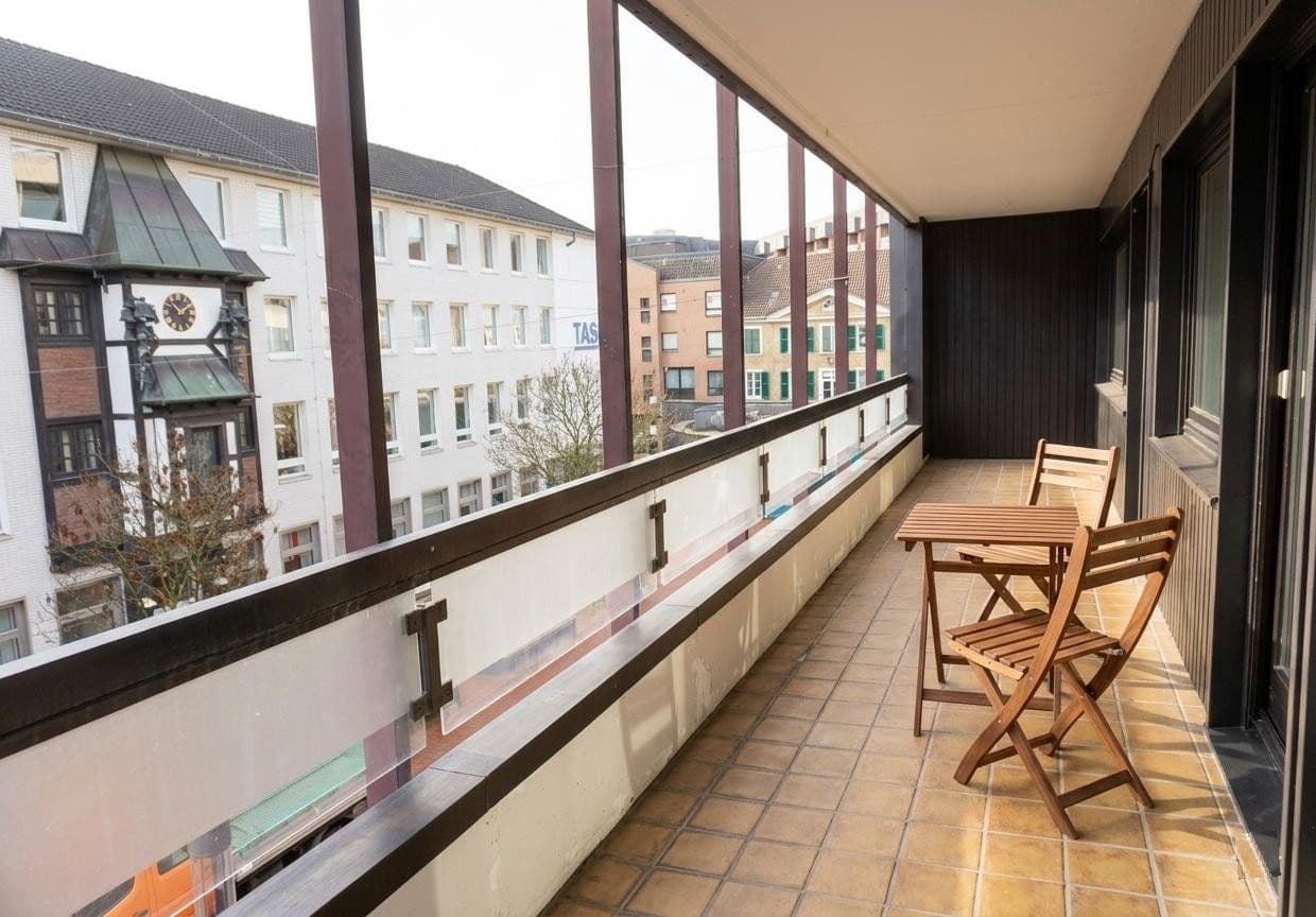 Pronájem bytu 3+1 110 m², Goethestr.3, Leverkusen, Severní Porýní-Vestfálsko Pronájem bytu 3+1 110 m², Goethestr.3, Leverkusen, Severní Porýní-Vestfálsko