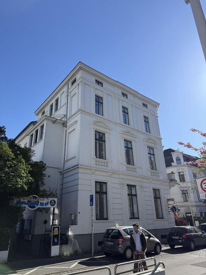 Pronájem bytu 2+1 56 m², Weberstr.41, Bonn, Severní Porýní-Vestfálsko Pronájem bytu 2+1 56 m², Weberstr.41, Bonn, Severní Porýní-Vestfálsko