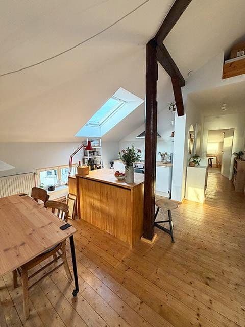 Pronájem bytu 2+1 56 m², Weberstr.41, Bonn, Severní Porýní-Vestfálsko Pronájem bytu 2+1 56 m², Weberstr.41, Bonn, Severní Porýní-Vestfálsko