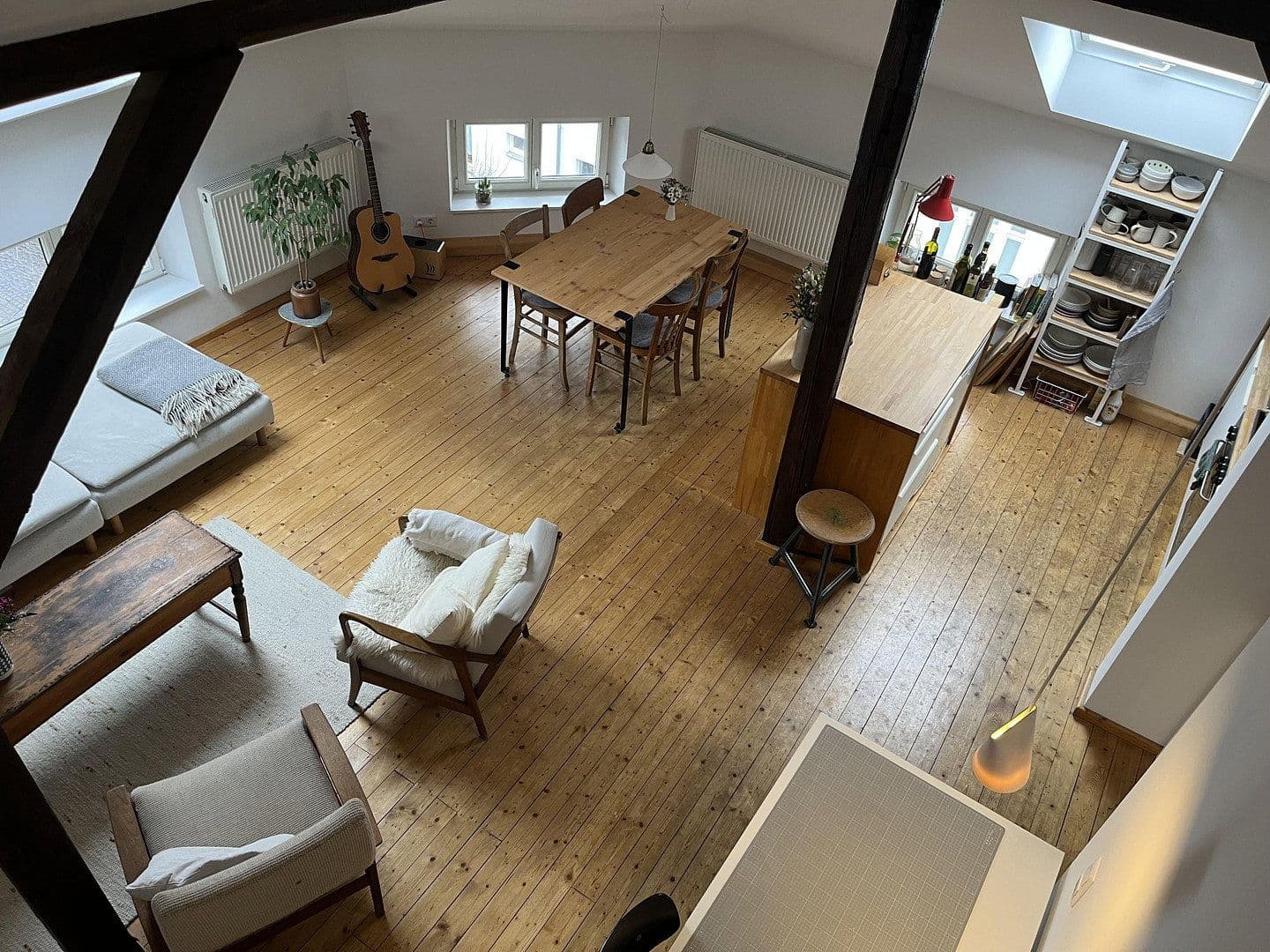 Pronájem bytu 2+1 56 m², Weberstr.41, Bonn, Severní Porýní-Vestfálsko Pronájem bytu 2+1 56 m², Weberstr.41, Bonn, Severní Porýní-Vestfálsko