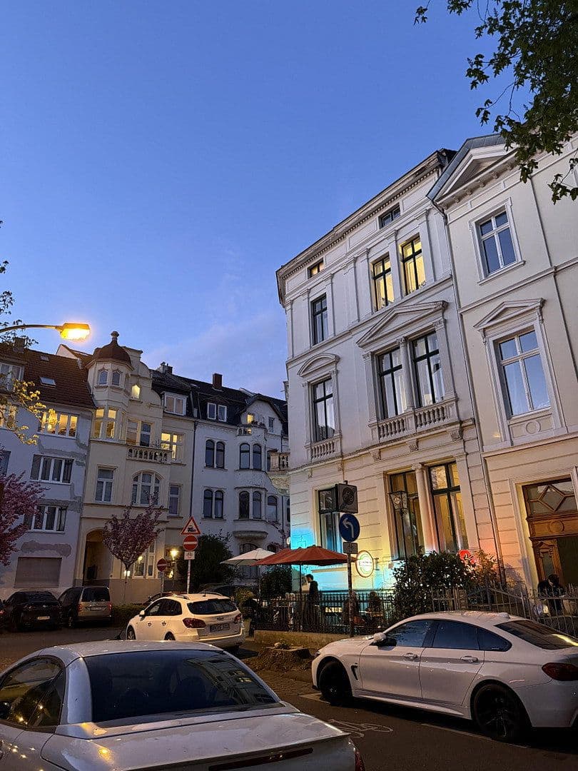 Pronájem bytu 2+1 56 m², Weberstr.41, Bonn, Severní Porýní-Vestfálsko Pronájem bytu 2+1 56 m², Weberstr.41, Bonn, Severní Porýní-Vestfálsko