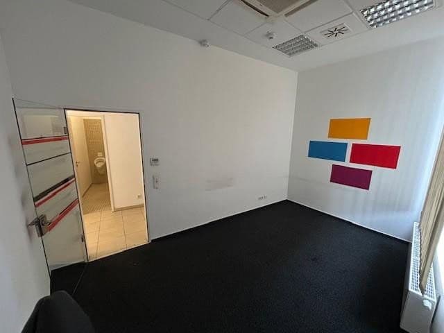 Pronájem nebytového prostoru 254 m², Bebelstr. 4, Worms, Porýní-Falc Pronájem nebytového prostoru 254 m², Bebelstr. 4, Worms, Porýní-Falc