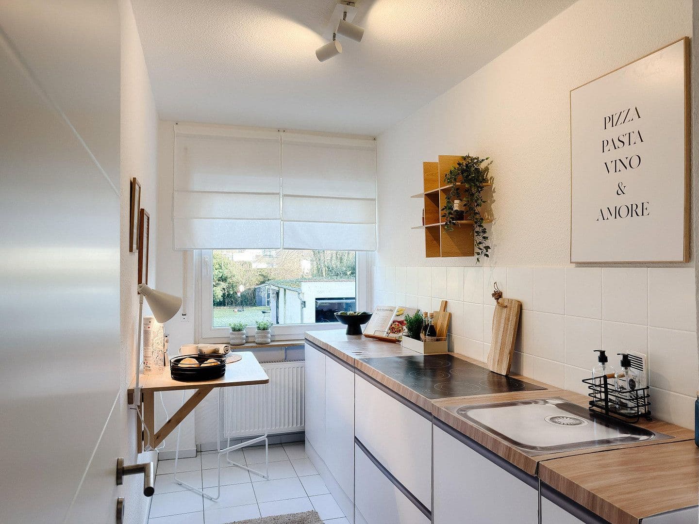 Prodej bytu 3+1 63 m², Konrad-Adenauer-Straße 34, Hanau, Hessen Prodej bytu 3+1 63 m², Konrad-Adenauer-Straße 34, Hanau, Hessen