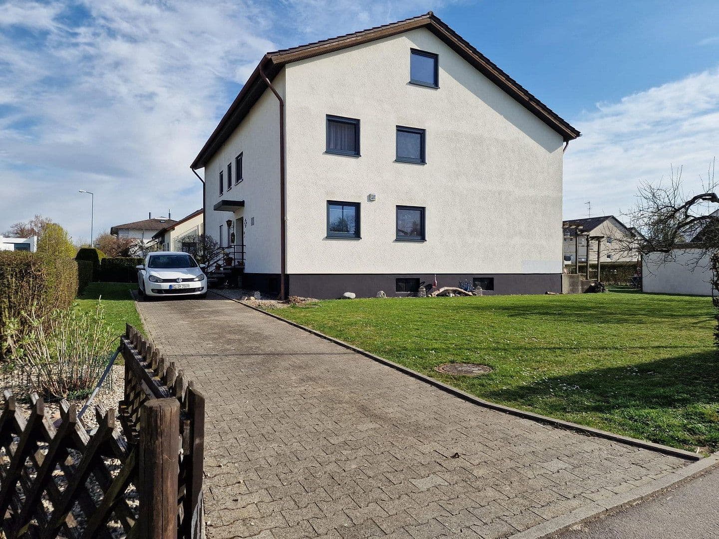 Prodej domu 217 m², pozemek 1.035 m², Riedlingen, Bádensko-Württembersko Prodej domu 217 m², pozemek 1.035 m², Riedlingen, Bádensko-Württembersko