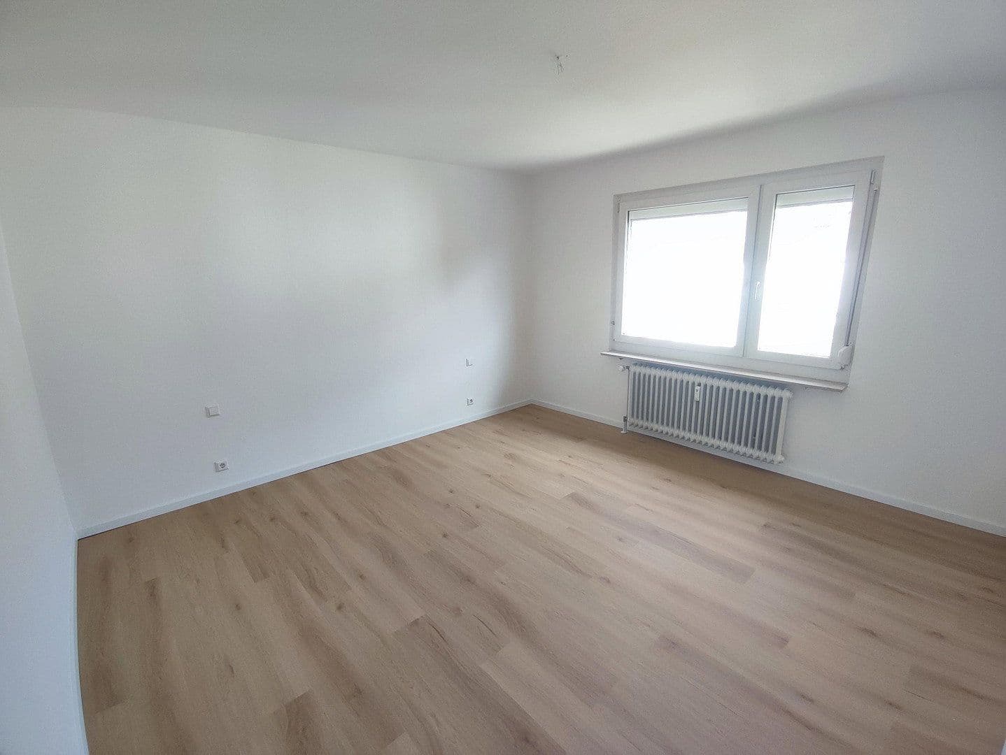 Prodej bytu 3+1 75 m², Uhlandstraße 12, Blumberg, Bádensko-Württembersko Prodej bytu 3+1 75 m², Uhlandstraße 12, Blumberg, Bádensko-Württembersko