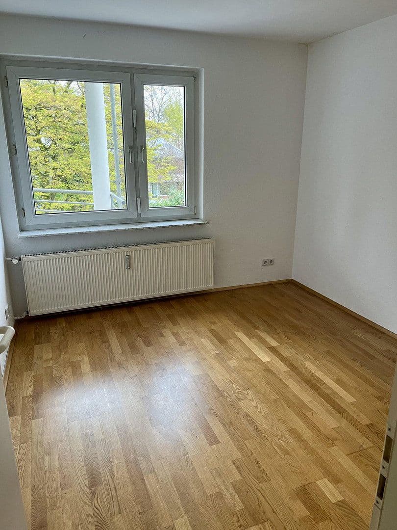 Pronájem bytu 3+1 86 m², Köln, Severní Porýní-Vestfálsko Pronájem bytu 3+1 86 m², Köln, Severní Porýní-Vestfálsko