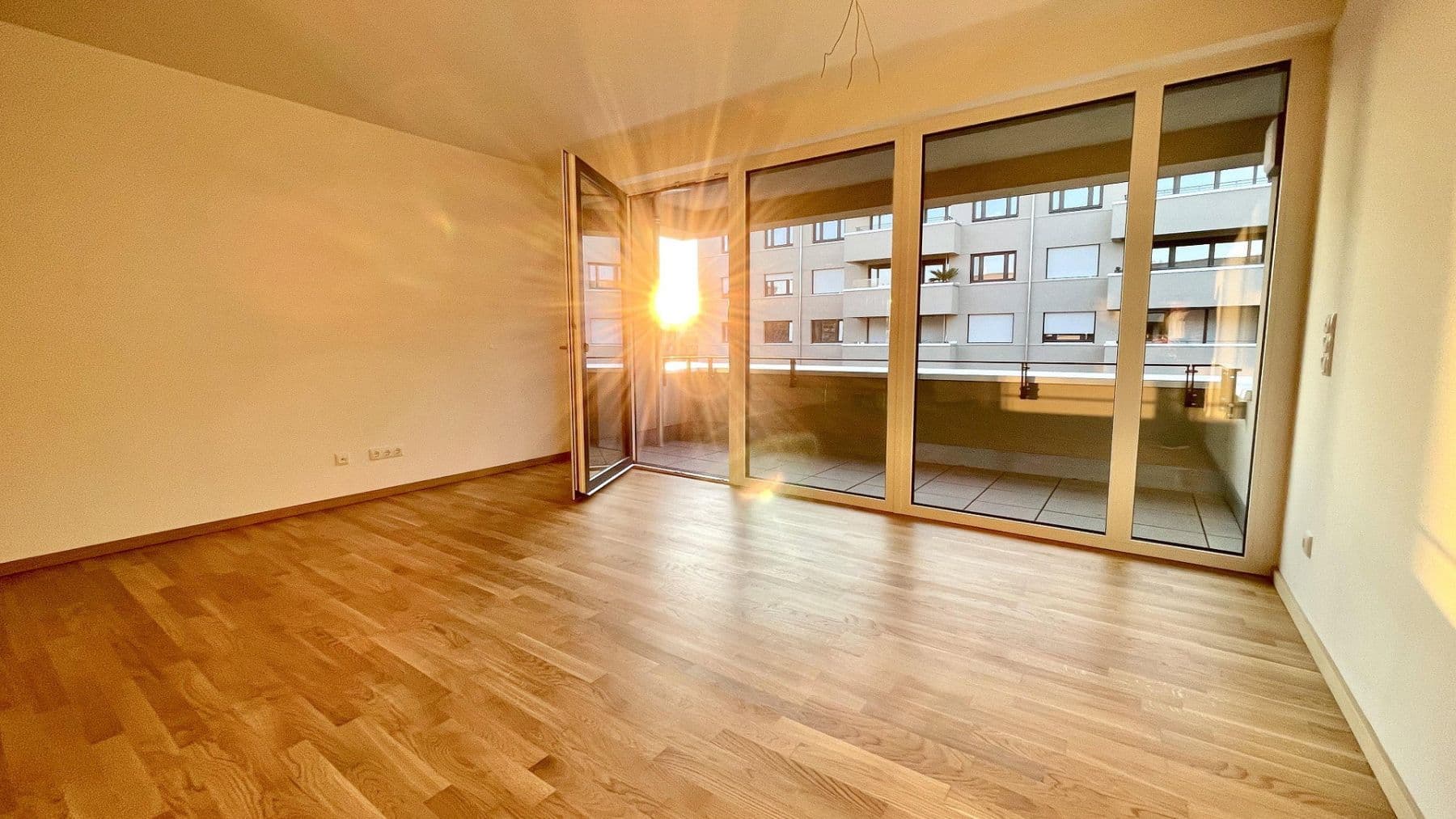 Pronájem bytu 3+1 86 m², Nürnberg, Bavorsko Pronájem bytu 3+1 86 m², Nürnberg, Bavorsko