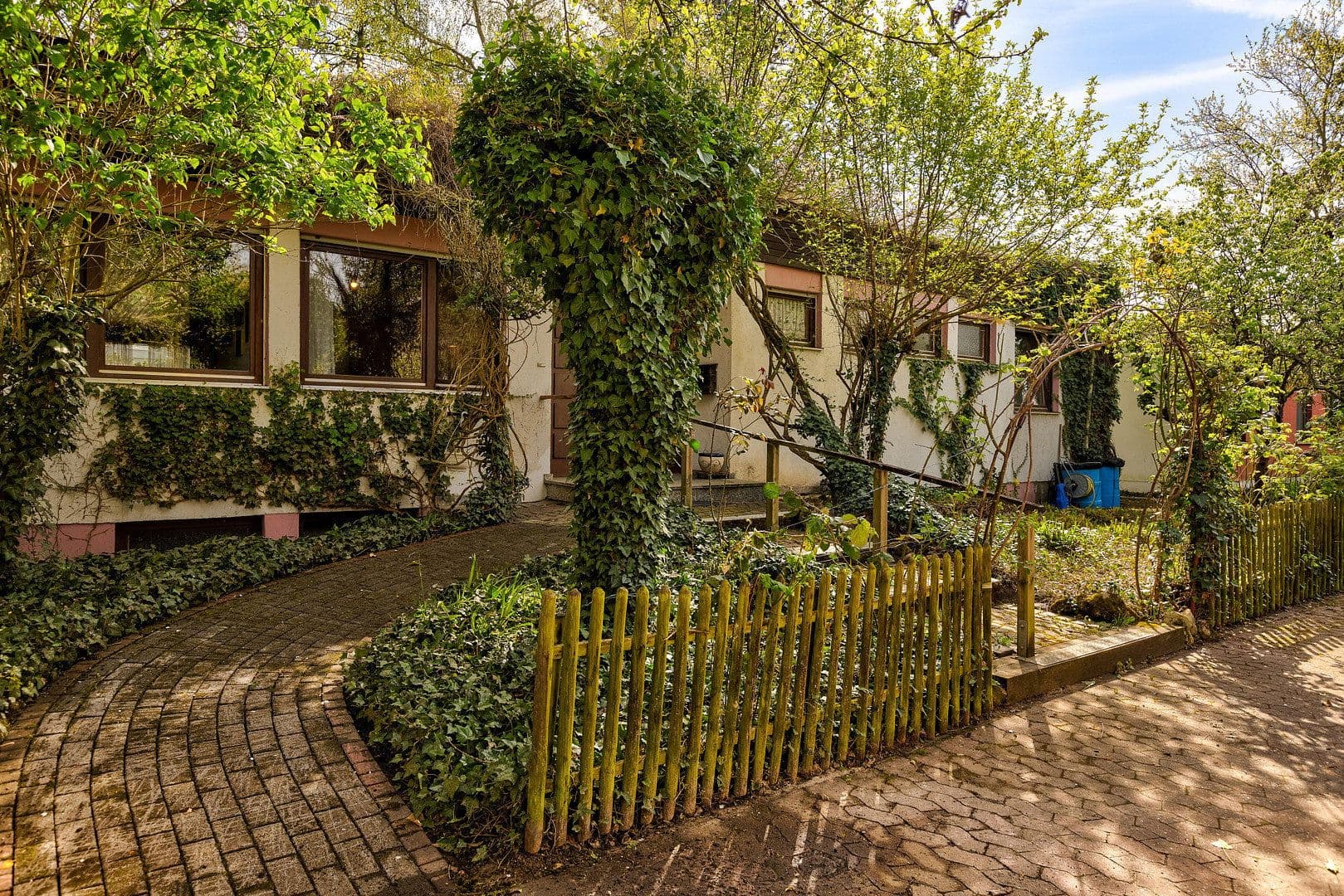 Prodej domu 162 m², pozemek 546 m², Mainz, Porýní-Falc Prodej domu 162 m², pozemek 546 m², Mainz, Porýní-Falc