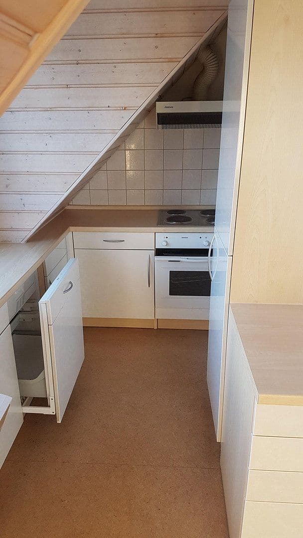 Prodej bytu 1+1 48 m², Birkenfeldstraße 5, Bad Wimpfen, Bádensko-Württembersko Prodej bytu 1+1 48 m², Birkenfeldstraße 5, Bad Wimpfen, Bádensko-Württembersko