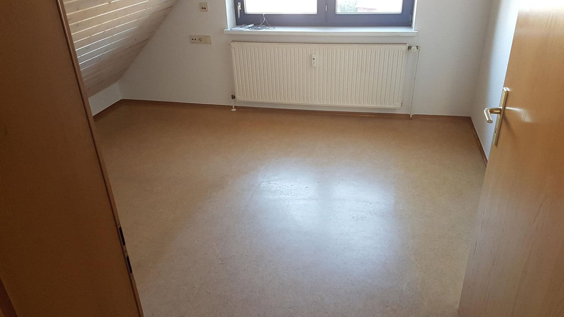 Prodej bytu 1+1 48 m², Birkenfeldstraße 5, Bad Wimpfen, Bádensko-Württembersko Prodej bytu 1+1 48 m², Birkenfeldstraße 5, Bad Wimpfen, Bádensko-Württembersko